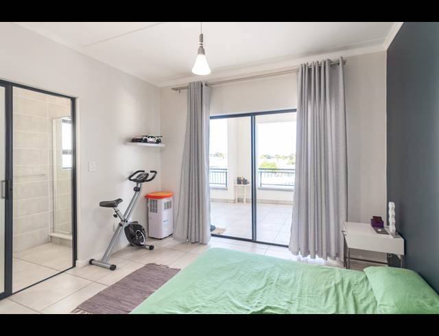 2 BEDROOM APARTMENT SOLD IN RICHWOOD